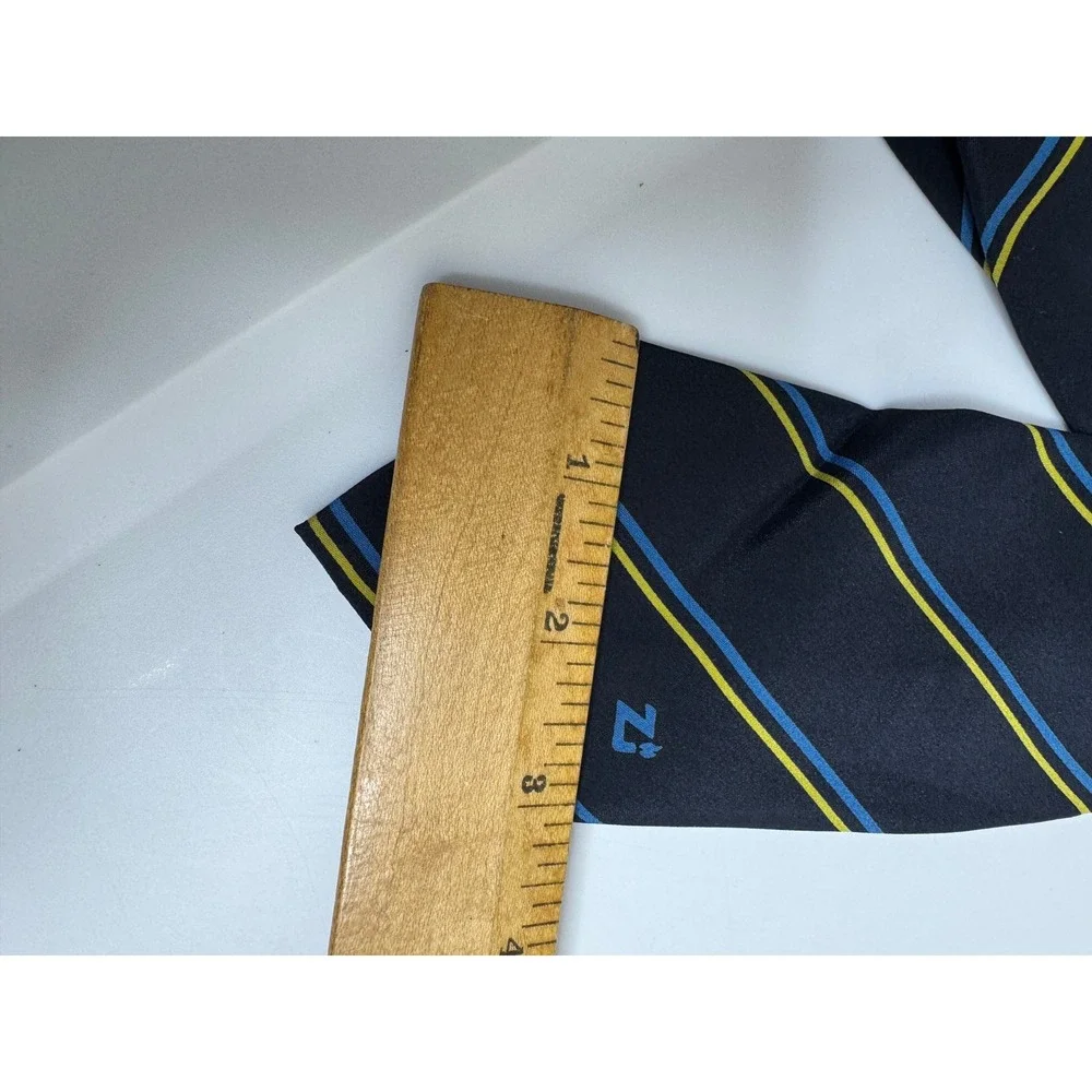 Vintage Zippo Navy Blue‎ Striped Silk Neck Tie Mens Made in Italy